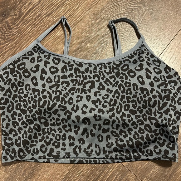 PINK Victoria's Secret Gray and Black Leopard Sports Bra - Picture 7 of 9